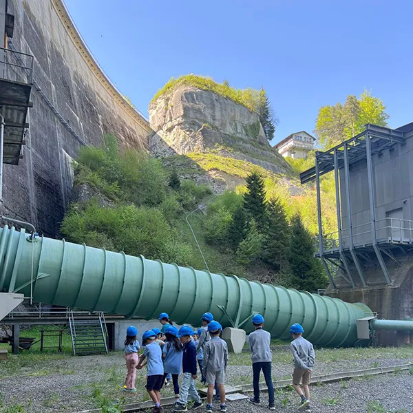 Le Parascolaire à Vivalys : Visite du barrage hydroélectrique de Rossens